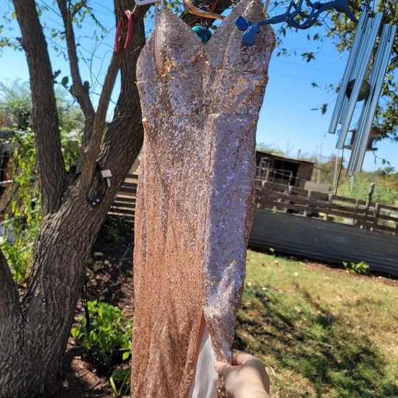 Prom/homecoming dress - Picture 2 of 4